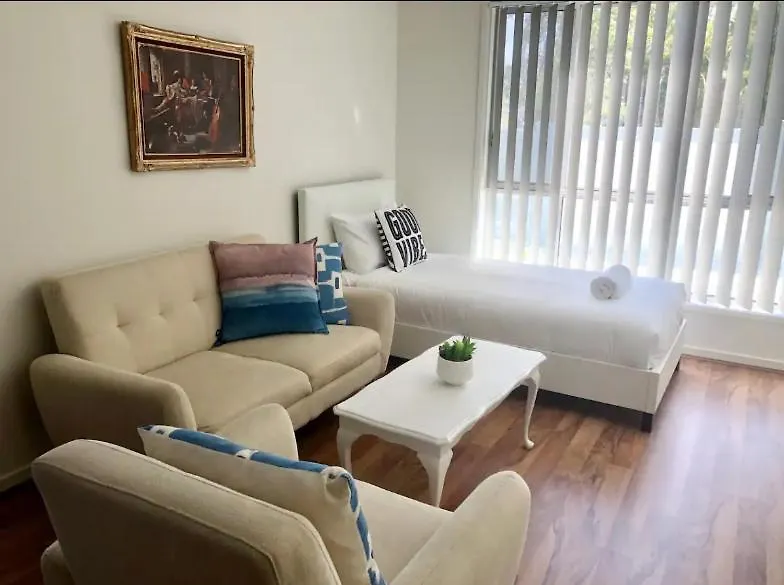 Bright 1 Bedroom Apartment 5Km To Surfers Paradise Gold Coast 0*,  Australië